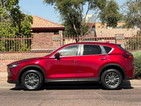 Used 2017 MAZDA CX-5 Touring w/ Preferred Equipment Package AWD/4WD image 3