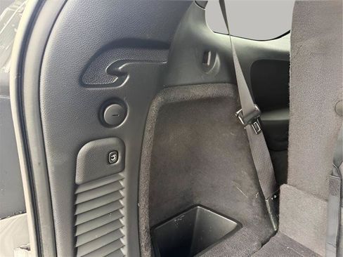 Used 2020 Dodge Durango R/T w/ Blacktop Package RWD image 33