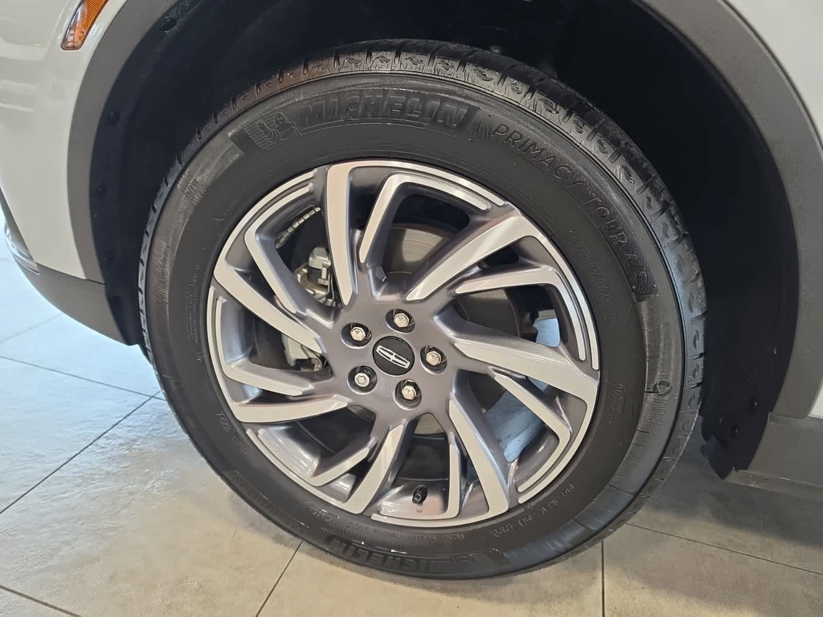 Used 2025 Lincoln Corsair AWD image 15