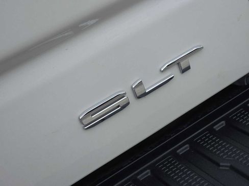 Certified 2024 GMC Sierra 1500 SLT w/ SLT Premium Package AWD/4WD image 11
