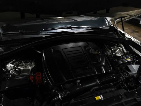 Used 2020 Land Rover Range Rover Velar R-Dynamic S AWD/4WD image 44