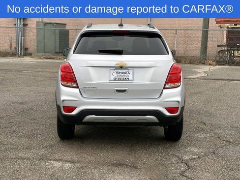 Certified 2022 Chevrolet Trax LT w/ LT Convenience Package AWD/4WD image 6