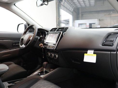 New 2026 Mitsubishi Outlander Sport LE AWD/4WD image 17
