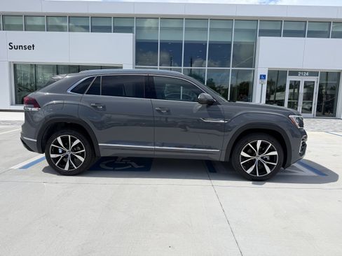 New 2026 Volkswagen Atlas Cross Sport SEL Premium R-Line AWD/4WD image 3