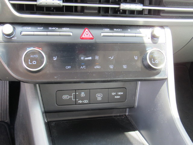 Used 2025 Hyundai Sonata SEL FWD image 22