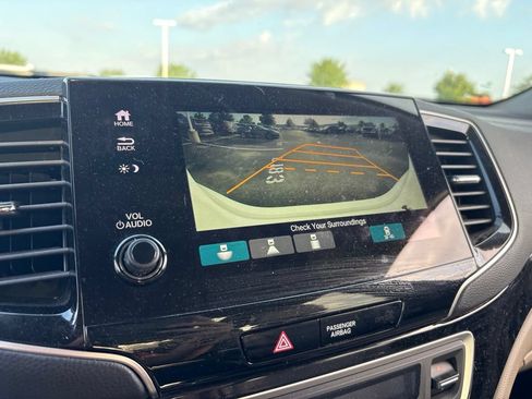 Used 2022 Honda Pilot Elite image 34