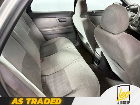 Used 2003 Ford Taurus SES FWD image 12