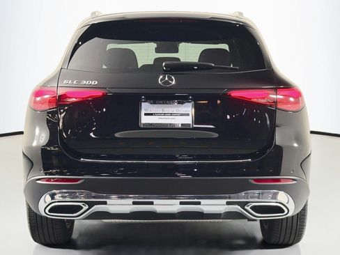 Certified 2026 Mercedes-Benz GLC 300 image 5