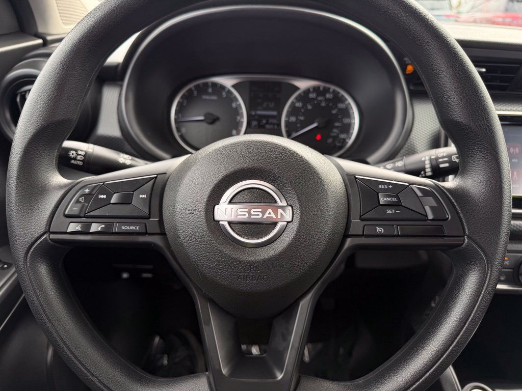 Certified 2025 Nissan Kicks Play S FWD image 23