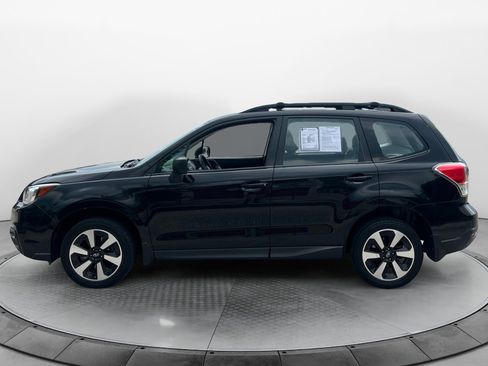 Used 2018 Subaru Forester 2.5i w/ Protection Package #1 AWD/4WD image 4