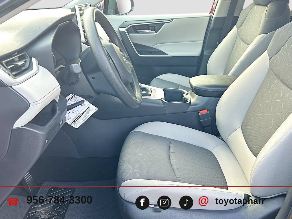 New 2025 Toyota RAV4 XLE w/ Convenience Package FWD image 20