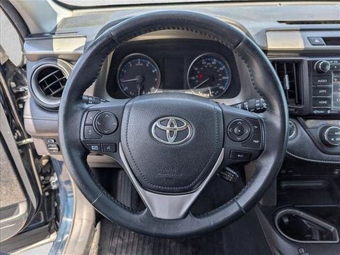 Used 2018 Toyota RAV4 XLE w/ Plus Extra Value Package FWD image 13