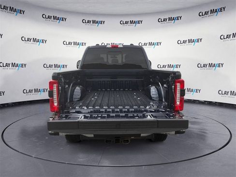 Used 2023 Ford F250 Lariat w/ Lariat Ultimate Package image 16