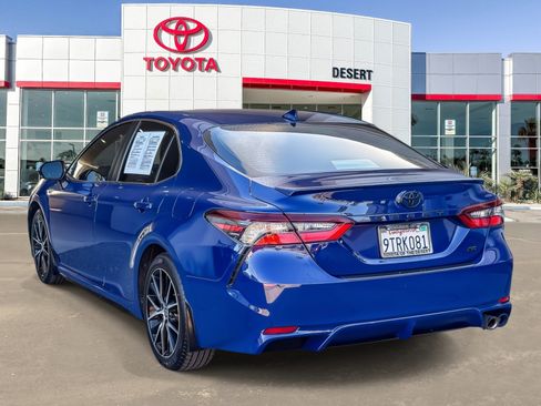Certified 2023 Toyota Camry SE FWD image 5