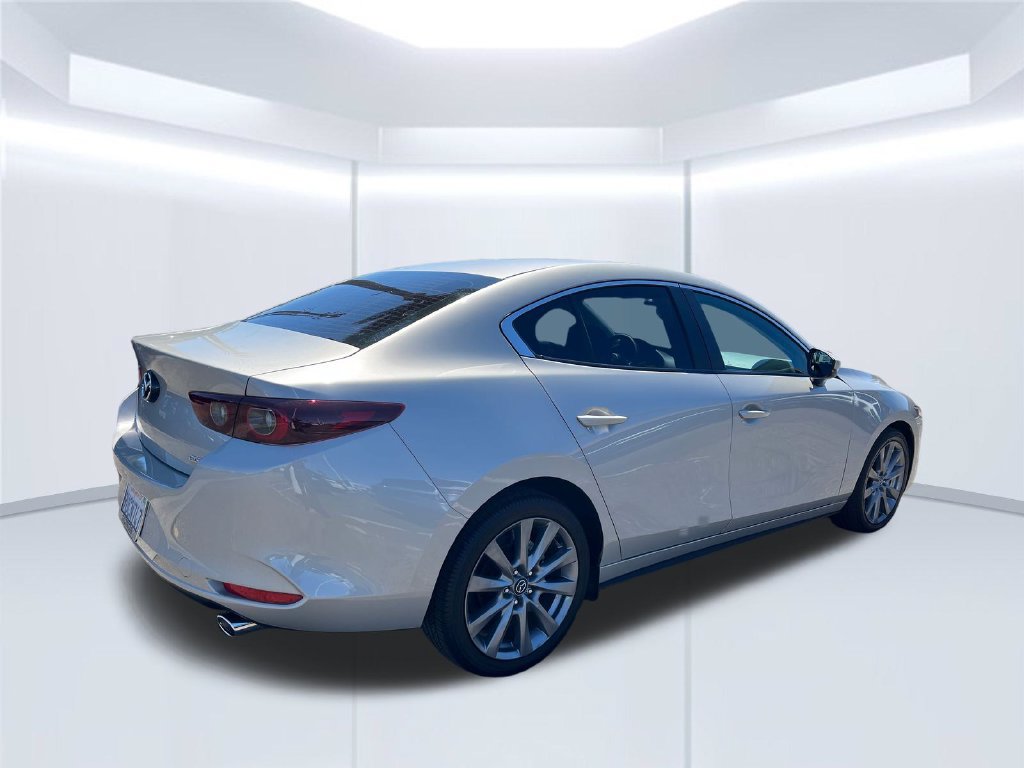 Used 2025 MAZDA MAZDA3 s FWD image 10