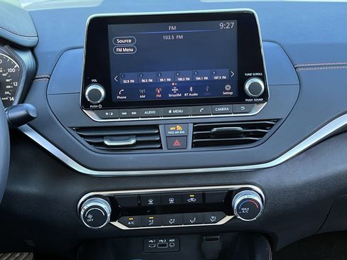 Used 2021 Nissan Altima 2.5 SR FWD image 15