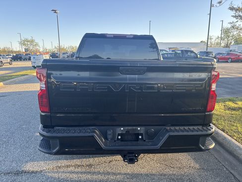 Certified 2024 Chevrolet Silverado 1500 Custom w/ Rally Edition image 19