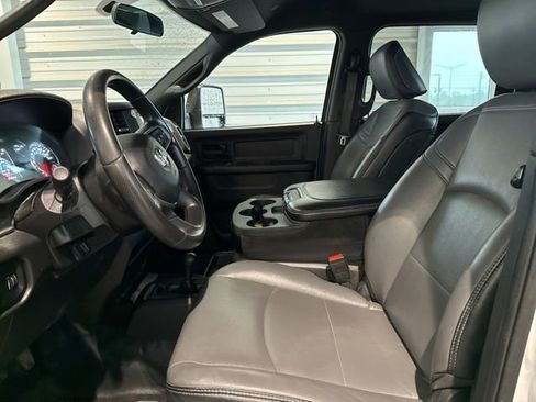 Used 2024 RAM 2500 Tradesman image 11