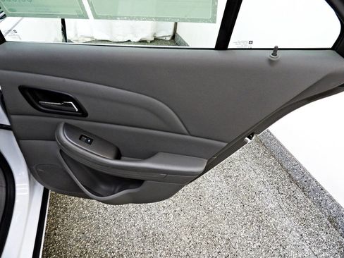 Used 2013 Chevrolet Malibu LS w/ Protection Package image 12