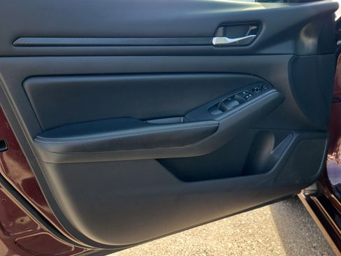 Certified 2024 Nissan Altima 2.5 SV image 19