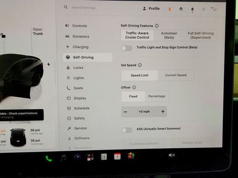 Used 2023 Tesla Model Y Long Range AWD/4WD image 19