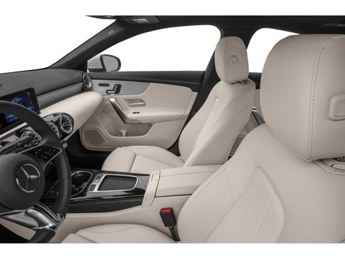 New 2026 Mercedes-Benz CLA 250 4MATIC image 6