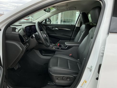Used 2024 Buick Envision Preferred image 7