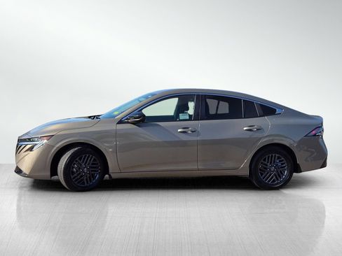 Used 2026 Nissan Sentra SV w/ Floor Mat Package FWD image 10