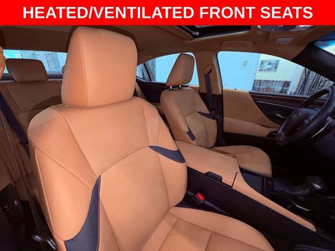 Certified 2025 Lexus ES 350 w/ Premium Package image 13