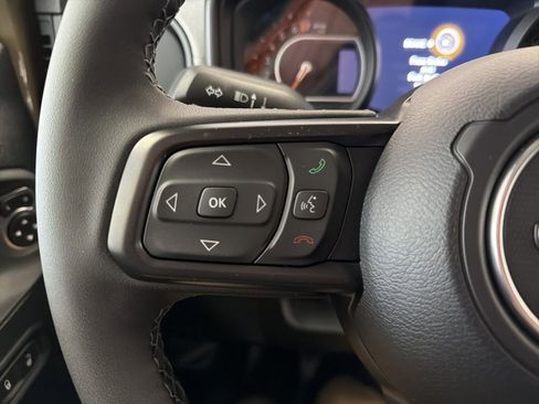 New 2026 Jeep Gladiator Sport image 9