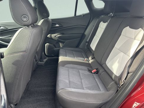 Used 2024 Chevrolet Trax RS image 24