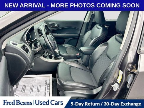 Used 2019 Jeep Compass Latitude w/ Popular Equipment Group AWD/4WD image 27