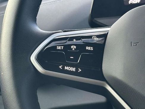 Used 2023 Volkswagen ID.4 Pro S image 24