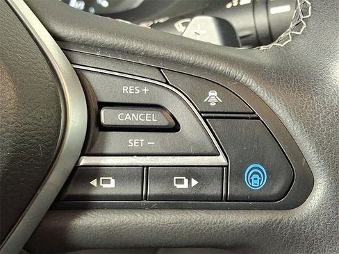 Certified 2025 INFINITI QX50 Luxe image 28