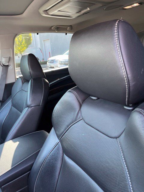 Used 2019 Acura MDX w/ Tech & Entertainment Pkg AWD/4WD image 6