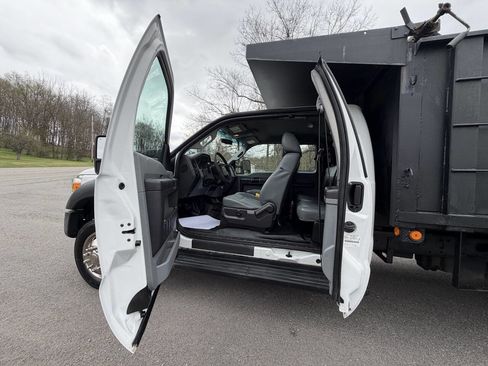 Used 2015 Ford F550 2WD SuperCab Super Duty w/ Power Equipment Group image 15