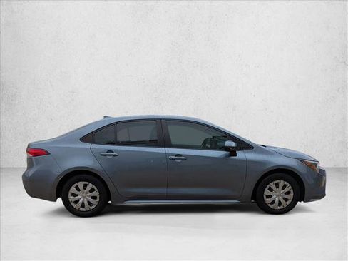 Certified 2021 Toyota Corolla L image 4