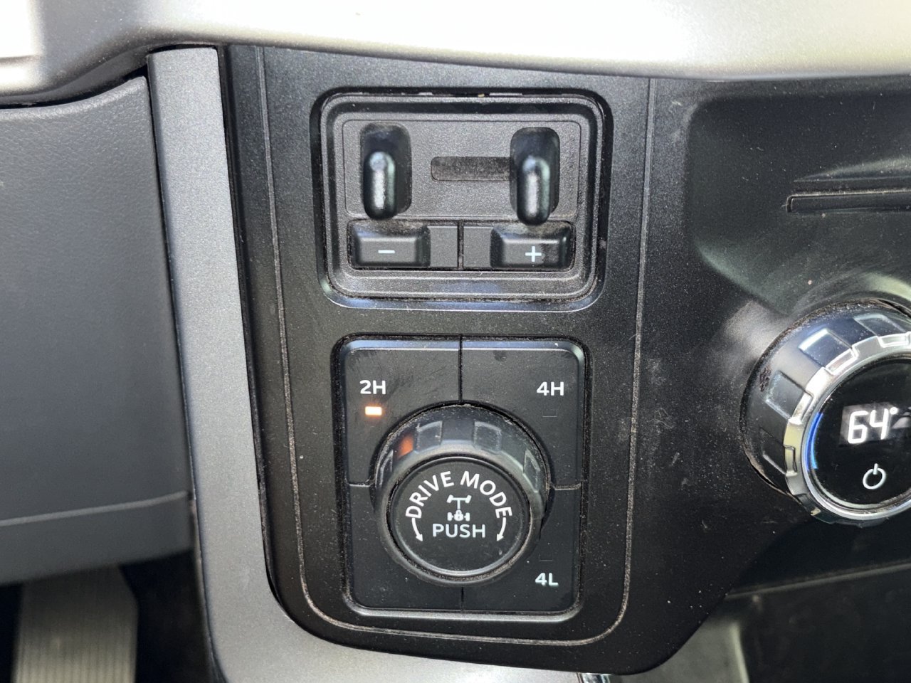 Used 2021 Ford F150 XLT w/ Equipment Group 302A High AWD/4WD image 6
