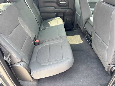 Used 2020 Chevrolet Silverado 1500 LT AWD/4WD image 19