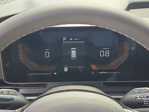 New 2026 Kia Carnival FWD image 32
