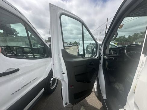 Used 2024 Ford Transit 350 image 33