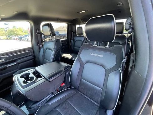 Used 2025 RAM 1500 Laramie AWD/4WD image 17
