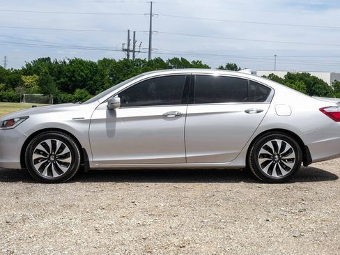 Used 2015 Honda Accord EX-L image 12
