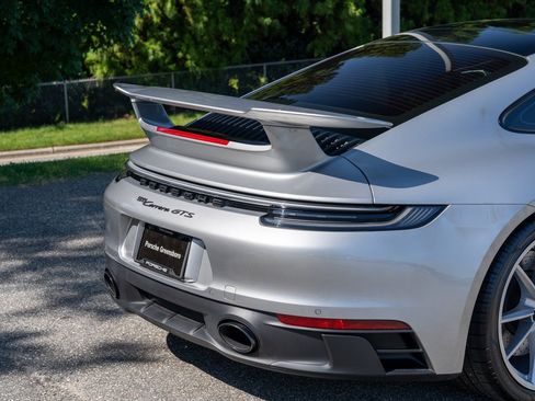 Certified 2024 Porsche 911 Carrera GTS RWD image 14