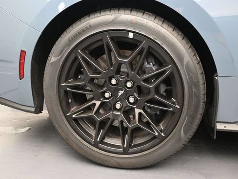 Used 2025 Ford Mustang GT Premium w/ GT Performance Package RWD image 35