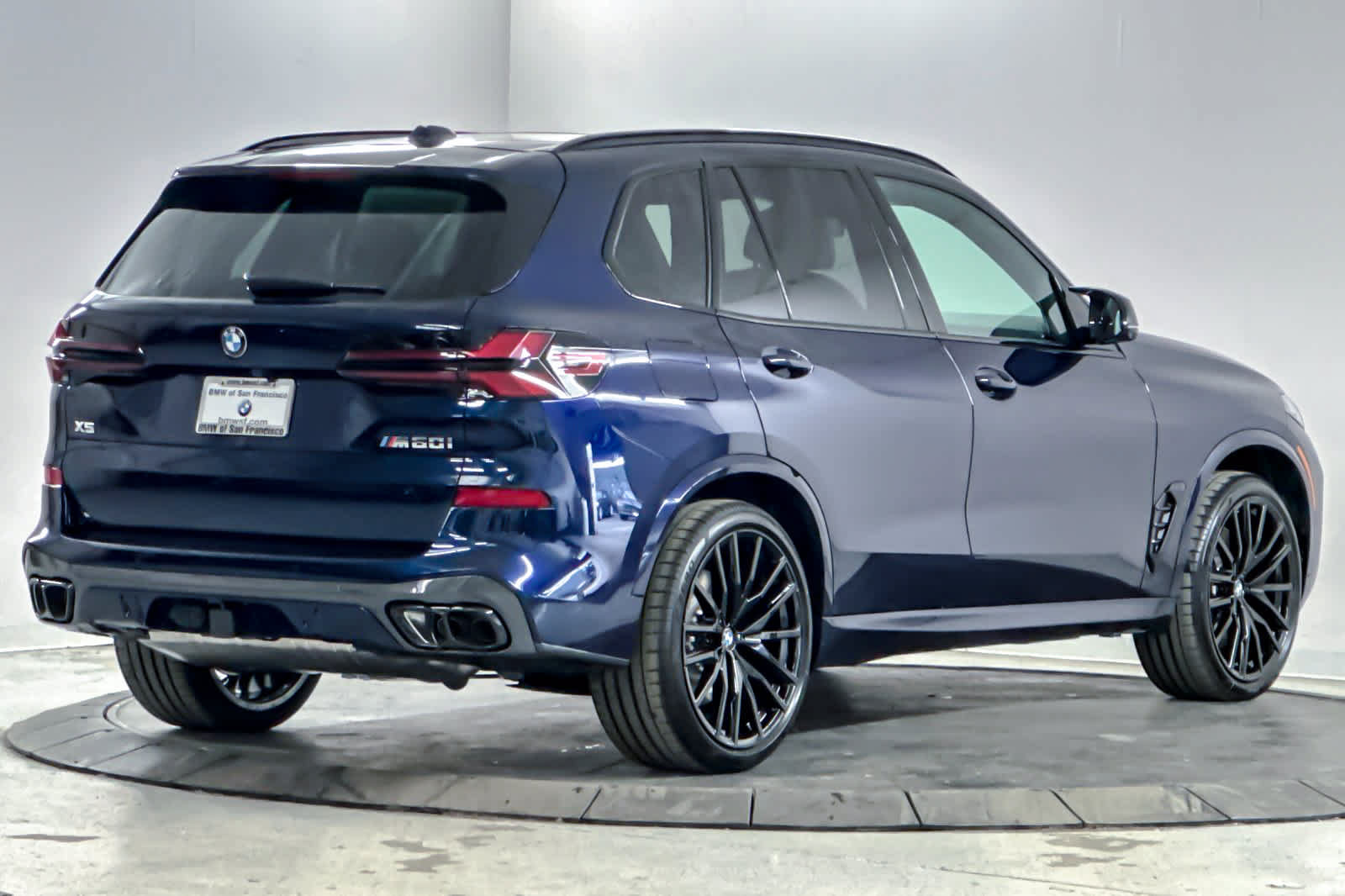 Used 2026 BMW X5 M60i w/ Executive Package AWD/4WD image 2