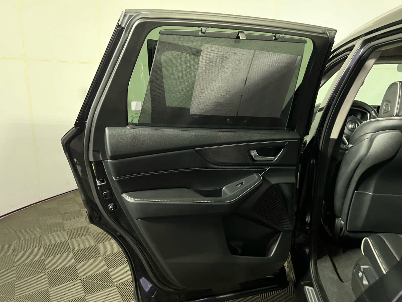 Certified 2023 Acura MDX w/ Advance Package AWD/4WD image 27