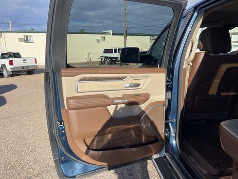 Used 2020 RAM 1500 Laramie image 12