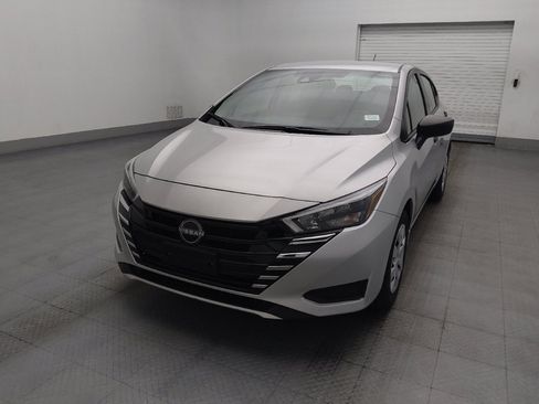Used 2025 Nissan Versa S w/ Trunk Package FWD image 15