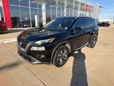 Used 2023 Nissan Rogue SL FWD image 1